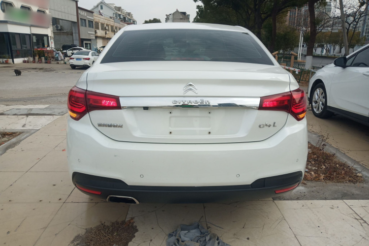 Citroen C4L 2017 car image #6