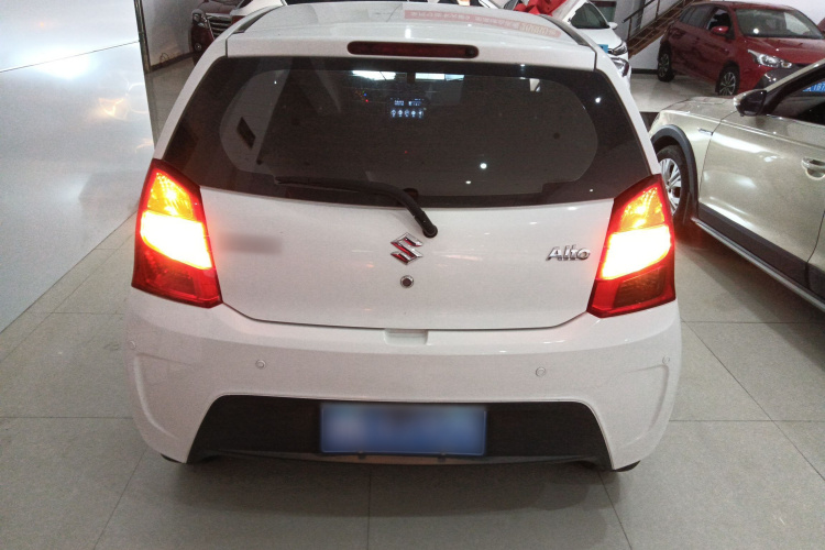 Suzuki Alto 2015 #6 Suzuki Alto 2015 car image #6