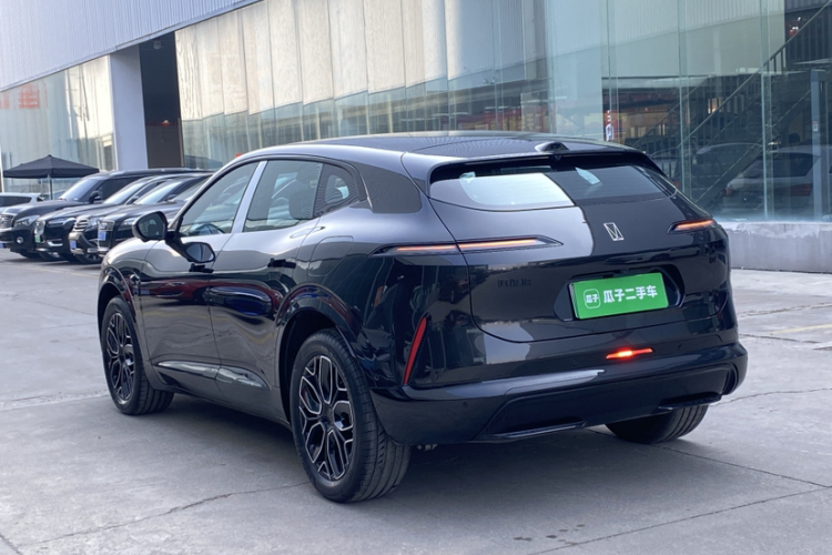 Avatr 07 2025 car image #6