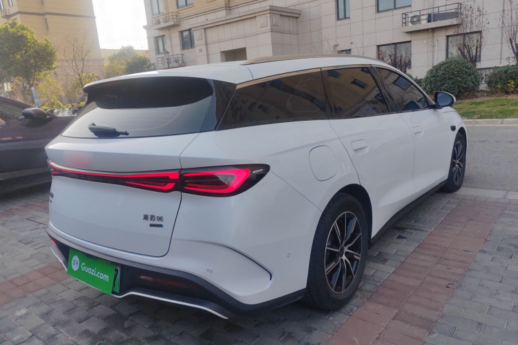 BYD Seal 06 DM-i 2025 car image #6