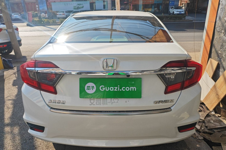 Honda Greiz 2017 صورة سيارة #6