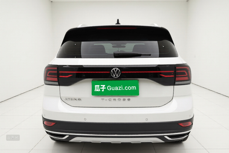 Volkswagen T-Cross 2021 #6 Volkswagen T-Cross 2021 car image #6