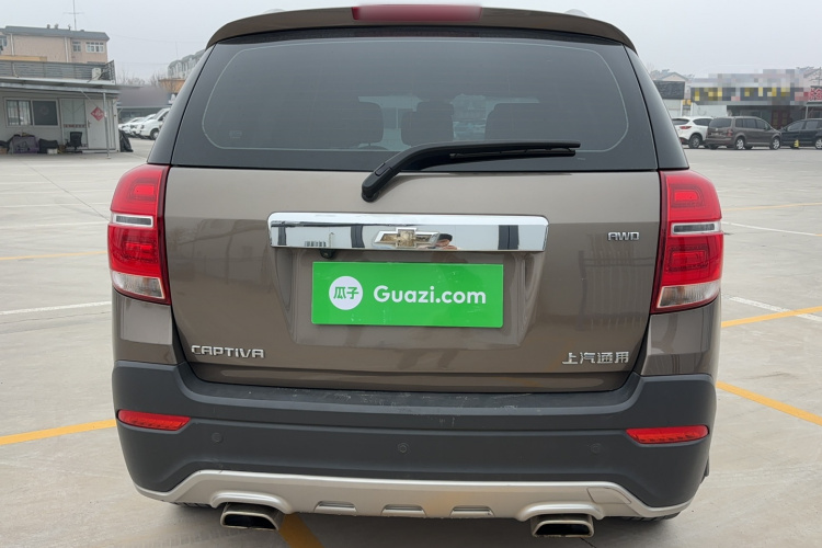 Chevrolet Captiva 2017 image de voiture #6