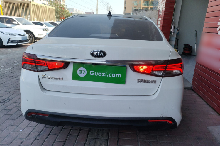 Kia K5 2017 imagen de coche #6