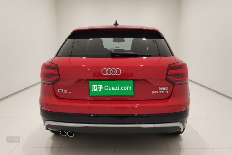 Audi Q2L 2020 car image #6