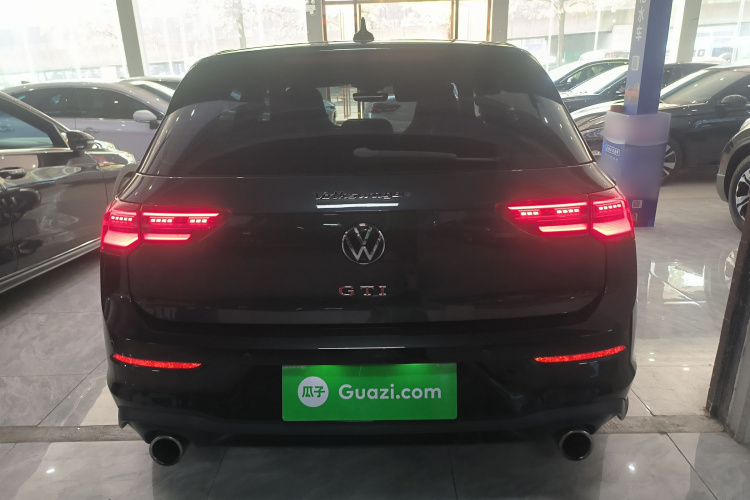 Volkswagen GolfGTI 2022 #6 Volkswagen GolfGTI 2022 immagine di auto #6