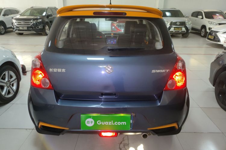 Suzuki Swift 2017 #6 Suzuki Swift 2017 car image #6
