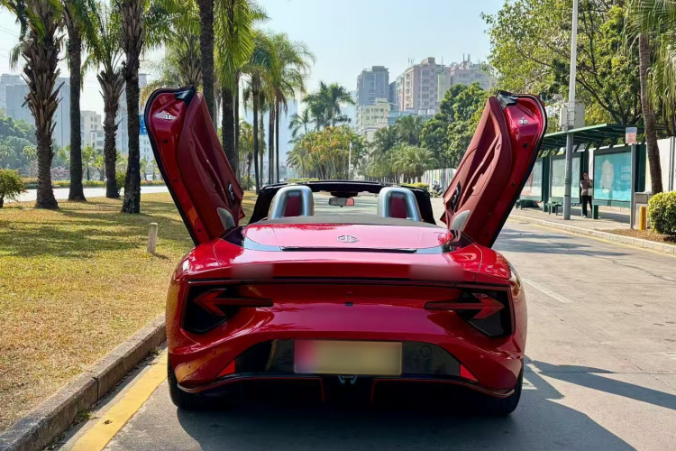 MG Cyberster 2025 car image #6