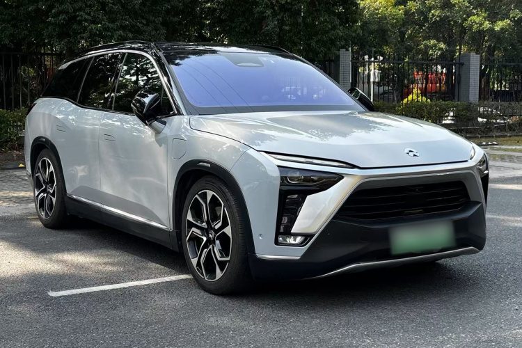 NIO ES8 2021 car image #6
