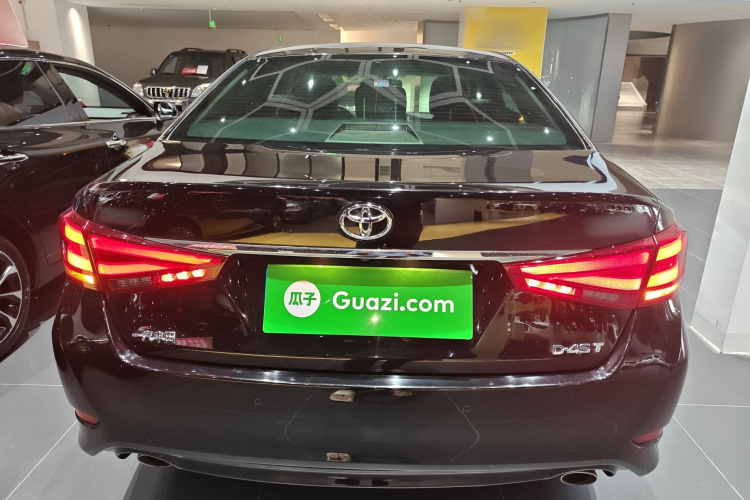 丰田 皇冠 2017 汽车图片 #6