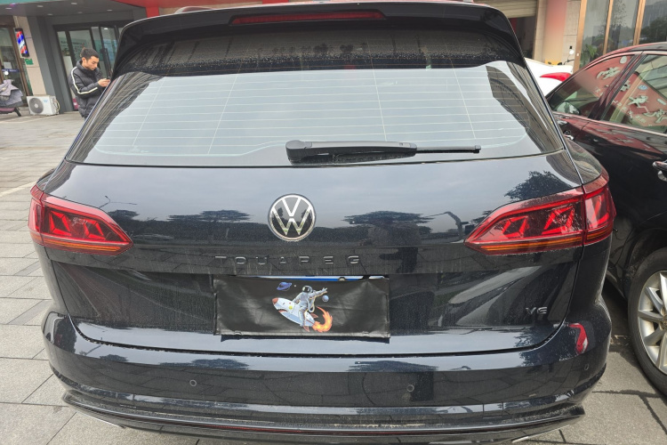 Volkswagen Touareg 2022 immagine di auto #6