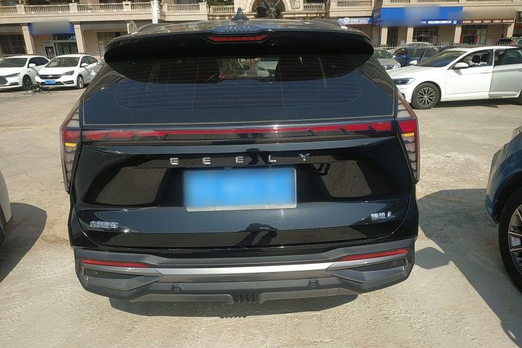 GEELY Boyue L 2023 car image #6