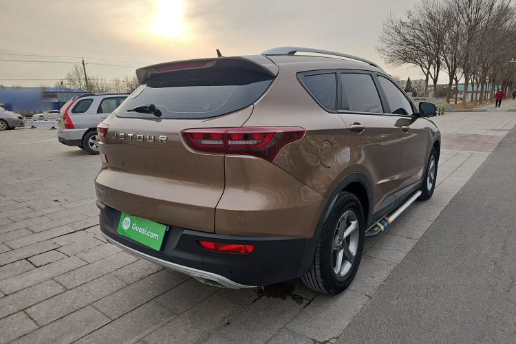 X70M 2020 car image #6