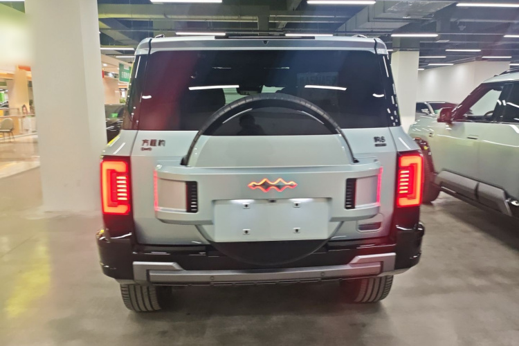 方程豹 豹8 2024 汽车图片 #6