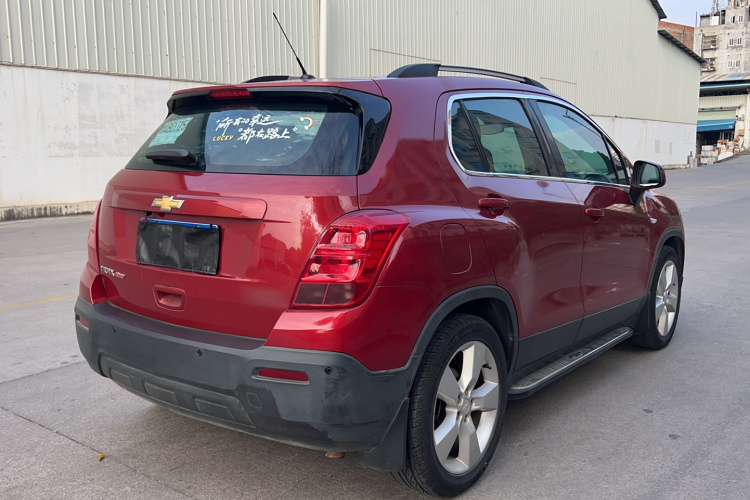 Chevrolet Tracker 2015 car image #6