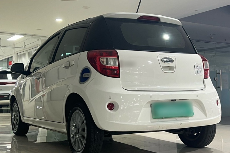 JAC 2018 #6 JAC 2018 car image #6