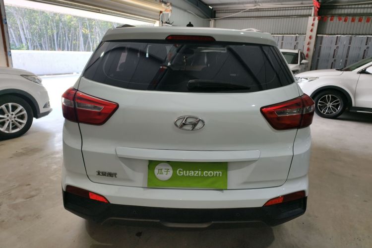 Hyundai ix25 2016 car image #6