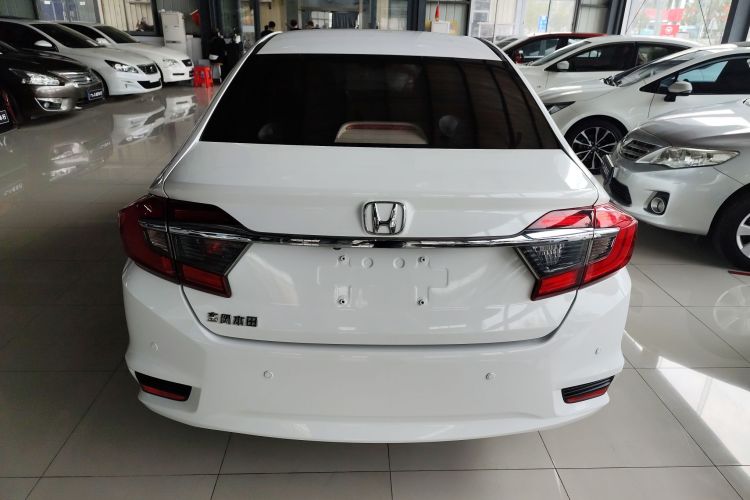 Honda Greiz 2016 صورة سيارة #6
