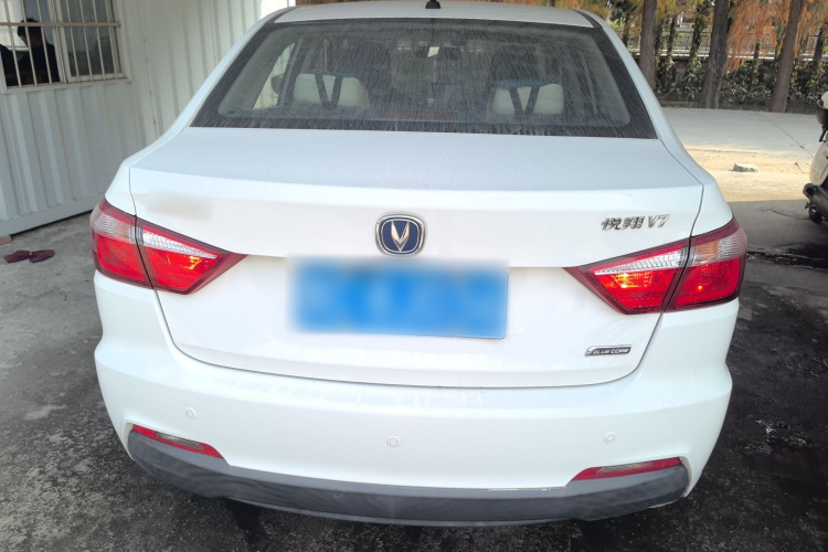 Changan Alsvin V7 2017 #6 Changan Alsvin V7 2017 car image #6