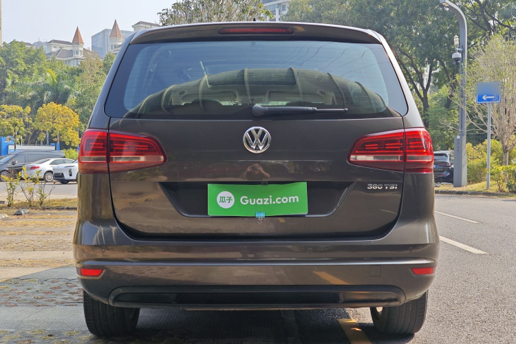 Volkswagen Sharan 2017 #6 Volkswagen Sharan 2017 car image #6