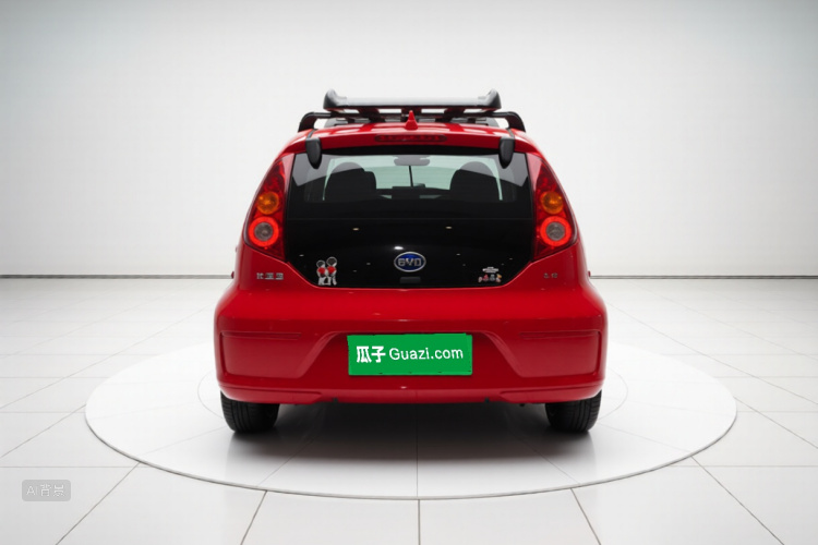 BYD e1 2019 car image #6