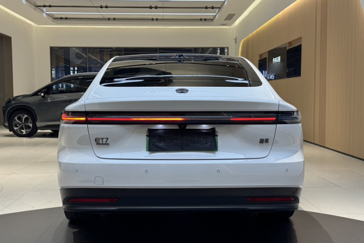 蔚来 蔚来ET7 2024 汽车图片 #6