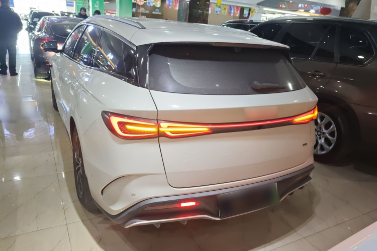 BYD Seal 06 DM-i 2025 #6 BYD Seal 06 DM-i 2025 immagine di auto #6