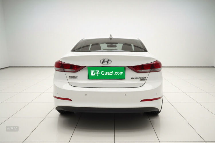 Hyundai Elantra AD 2019 image de voiture #6