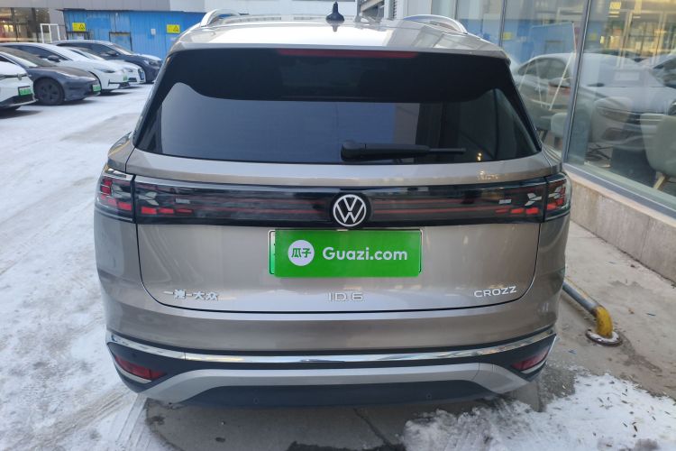 Volkswagen ID.6 Crozz 2022 #6 Volkswagen ID.6 Crozz 2022 immagine di auto #6