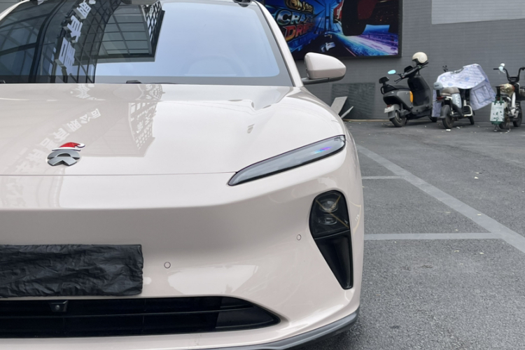 蔚来 蔚来ET5 2023 汽车图片 #6