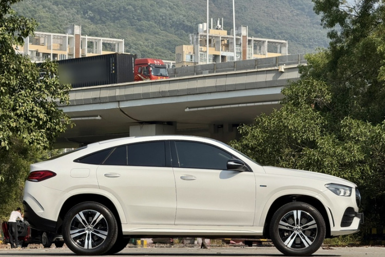 奔驰 奔驰GLE轿跑新能源 2021 汽车图片 #6