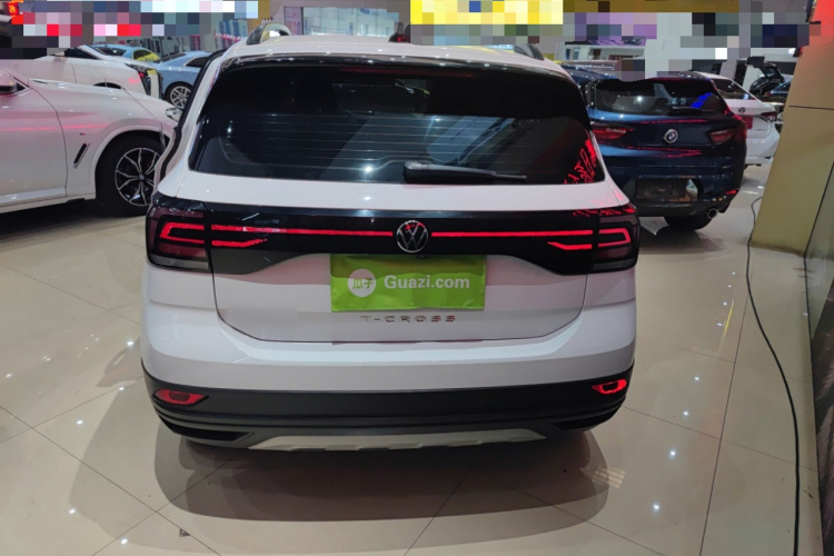 Volkswagen T-Cross 2023 car image #6