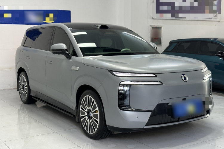 Denza 2025 car image #6