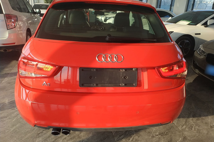 Audi A1 2016 car image #6