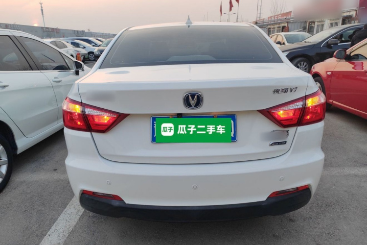 长安 悦翔V7 2017 汽车图片 #6
