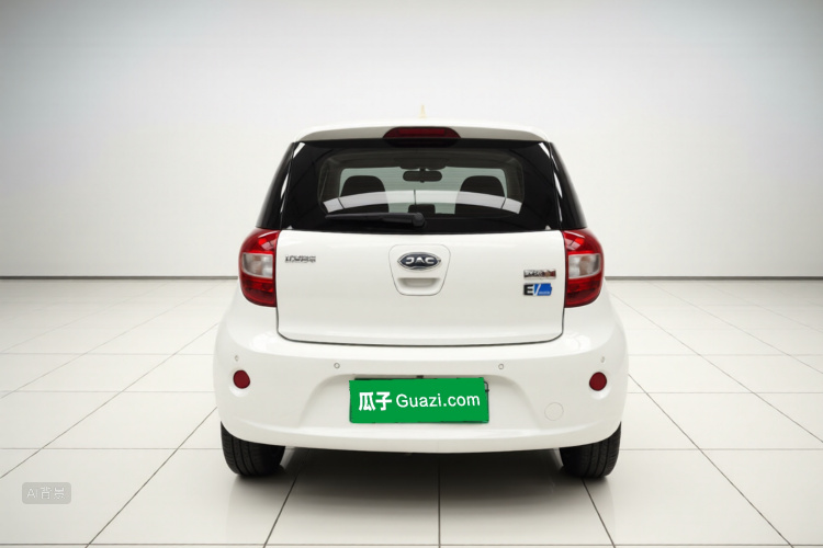 JAC 2018 #6 JAC 2018 car image #6