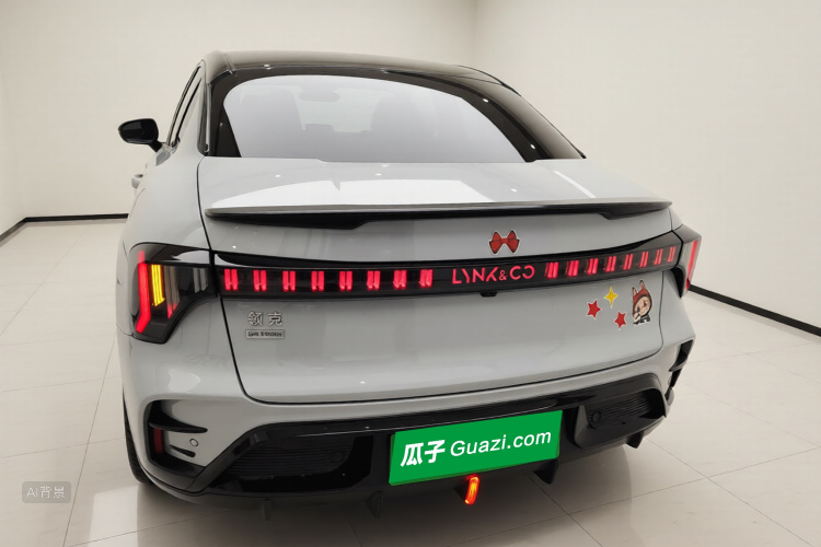 Lynk & Co 03 2023 car image #6