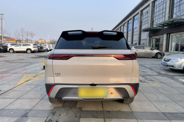 BYD Frigate 07 2023 immagine di auto #6