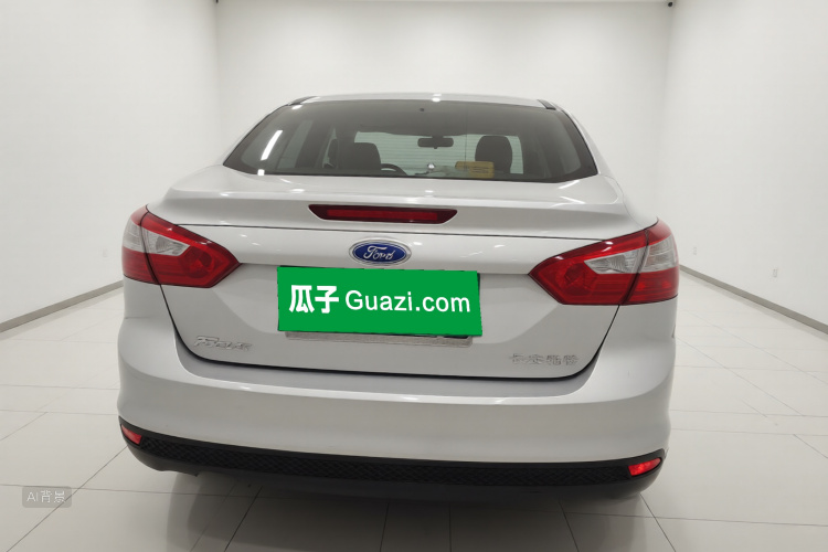 Ford Focus 2014 car image #6