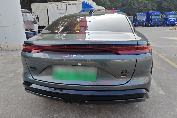 BYD HanL 2025 car image #6