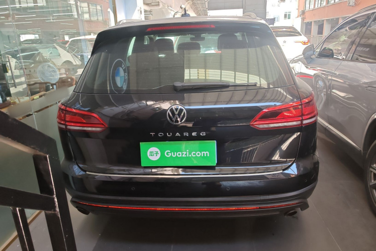 Volkswagen Touareg 2020 car image #6