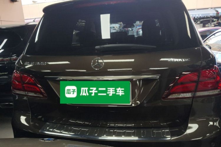 Mercedes-Benz GLE Class 2018 car image #6