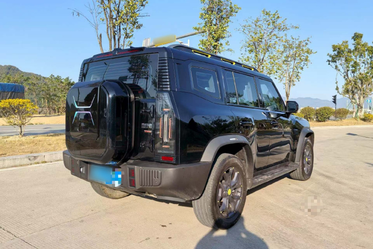Jetour Traveller 2023 car image #6