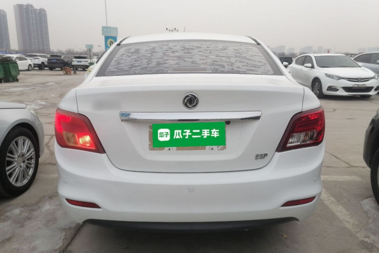 Forthing JOYEAR S50 2016 #6 Forthing JOYEAR S50 2016 car image #6