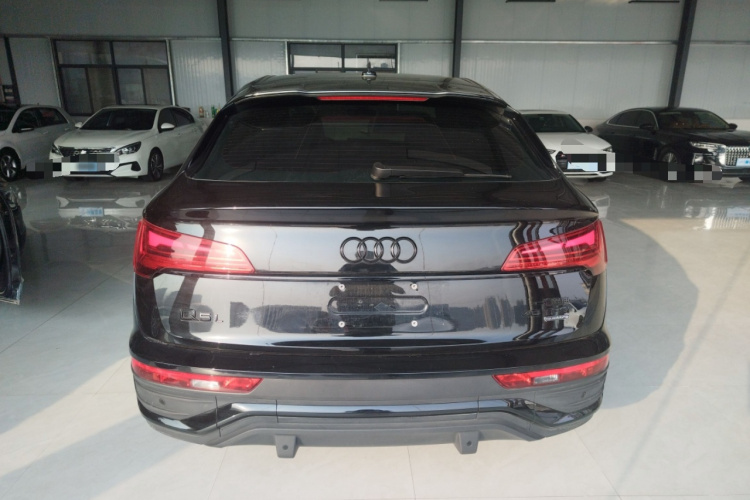 Audi Q5L Sportback 2023 car image #6
