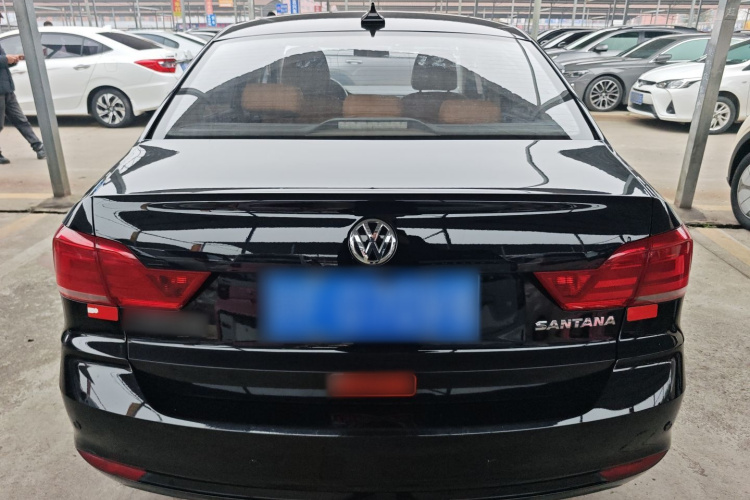 Santana 2019 car image #6