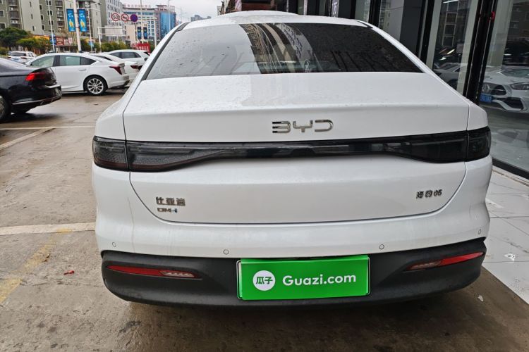 BYD Seal 05 DM-i 2025 car image #6