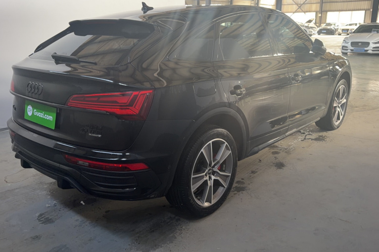 Audi Q5L Sportback 2023 #6 Audi Q5L Sportback 2023 car image #6