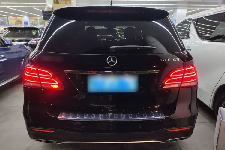 Mercedes-Benz GLE AMG 2018 car image #6