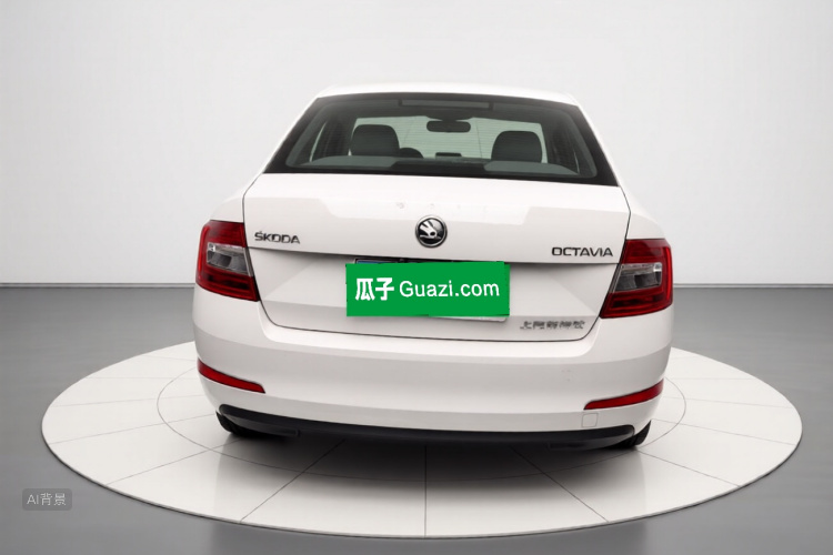 Skoda Octavia 2018 car image #6